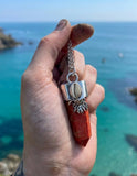Pendentif corail rouge et cauris
