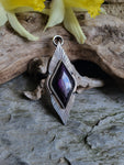 Pendentif purpurite