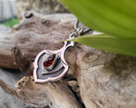 Pendentif grenat