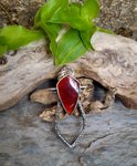 Pendentif grenat