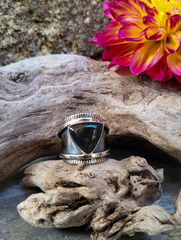 Bague obsidienne manta huichol taille réglable