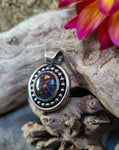 Pendentif calcedoine crupifere