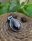 Pendentif pierre de lune noire