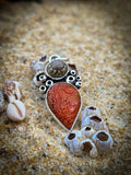 Pendentif corail rouge / coquillage