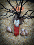 Pendentif corail rouge et cauris