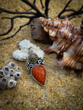 Pendentif corail rouge / coquillage