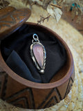 Pendentif calcedoine rose/violet