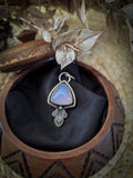 Pendentif calcedoine bleu