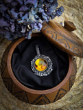 Pendentif brute/ ambre