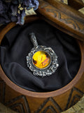 Pendentif brute/ ambre