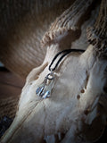 Pendentif dent de chevreuil