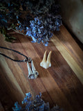 Pendentif dent de sanglier