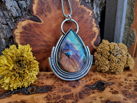 Pendentif labradorite / papillon